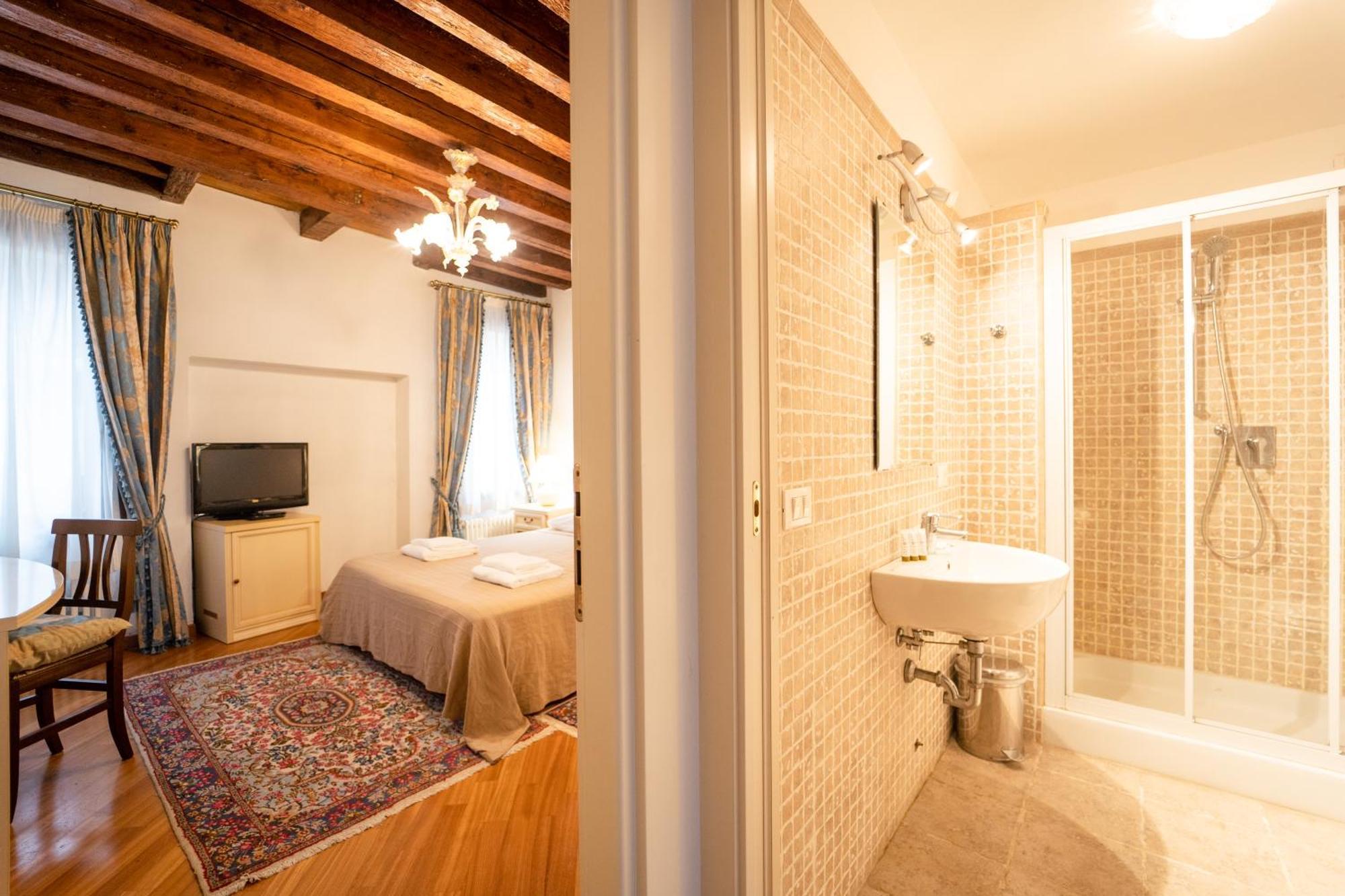 Furlani Apartments Венеція Екстер'єр фото